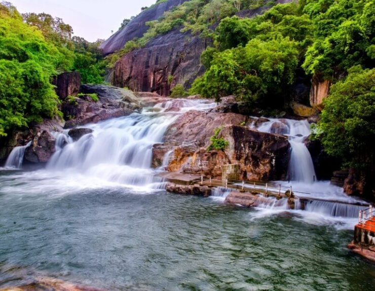 tirunelveli waterfalls